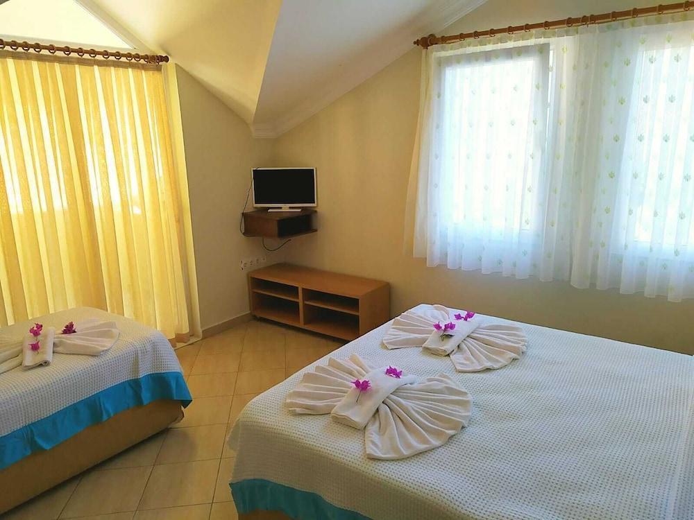 Bucak Apart Hotel Goecek & Beach Exterior photo
